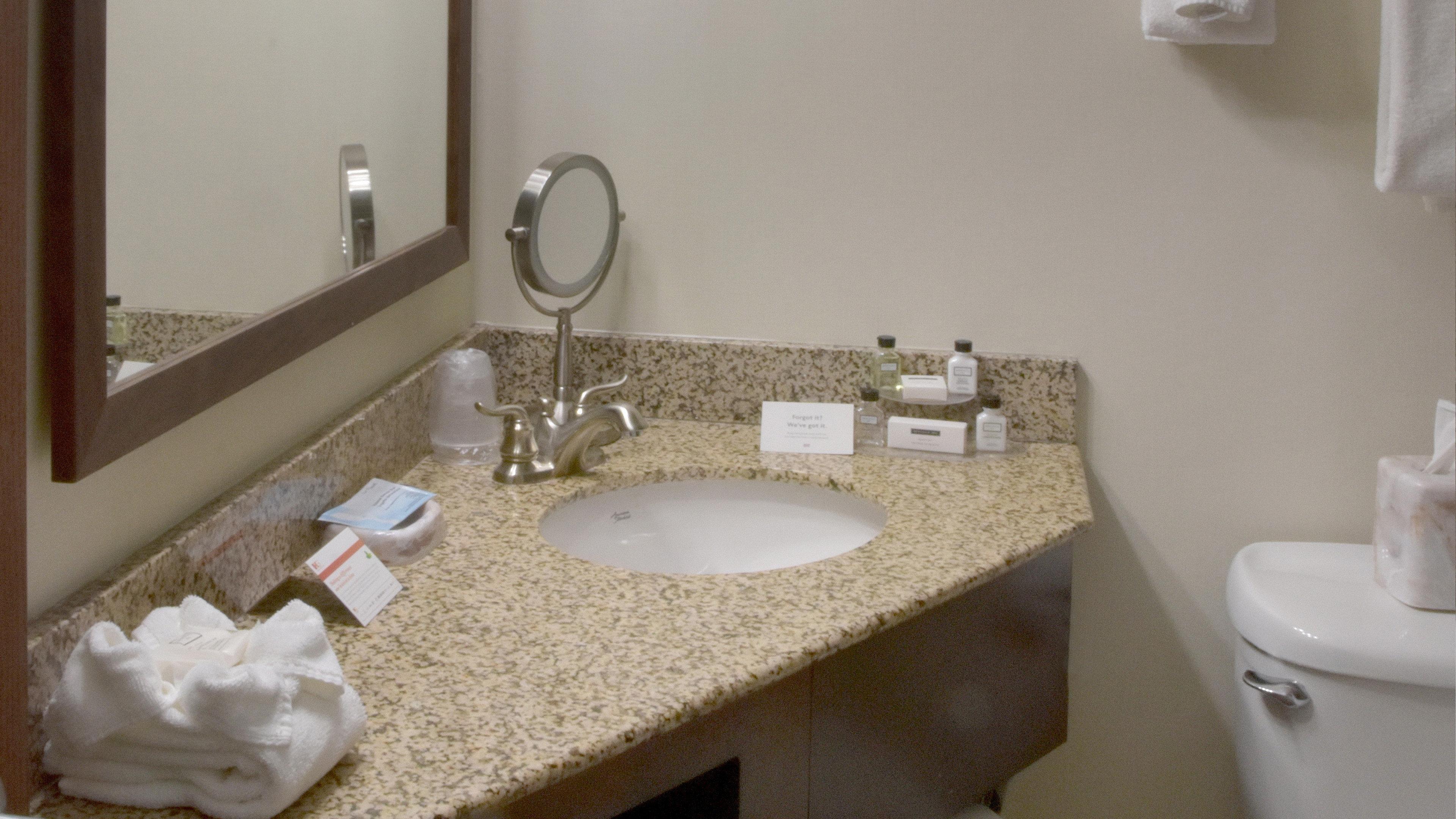 Crowne Plaza Cleveland Airport By Ihg Otel Middleburg Heights Dış mekan fotoğraf