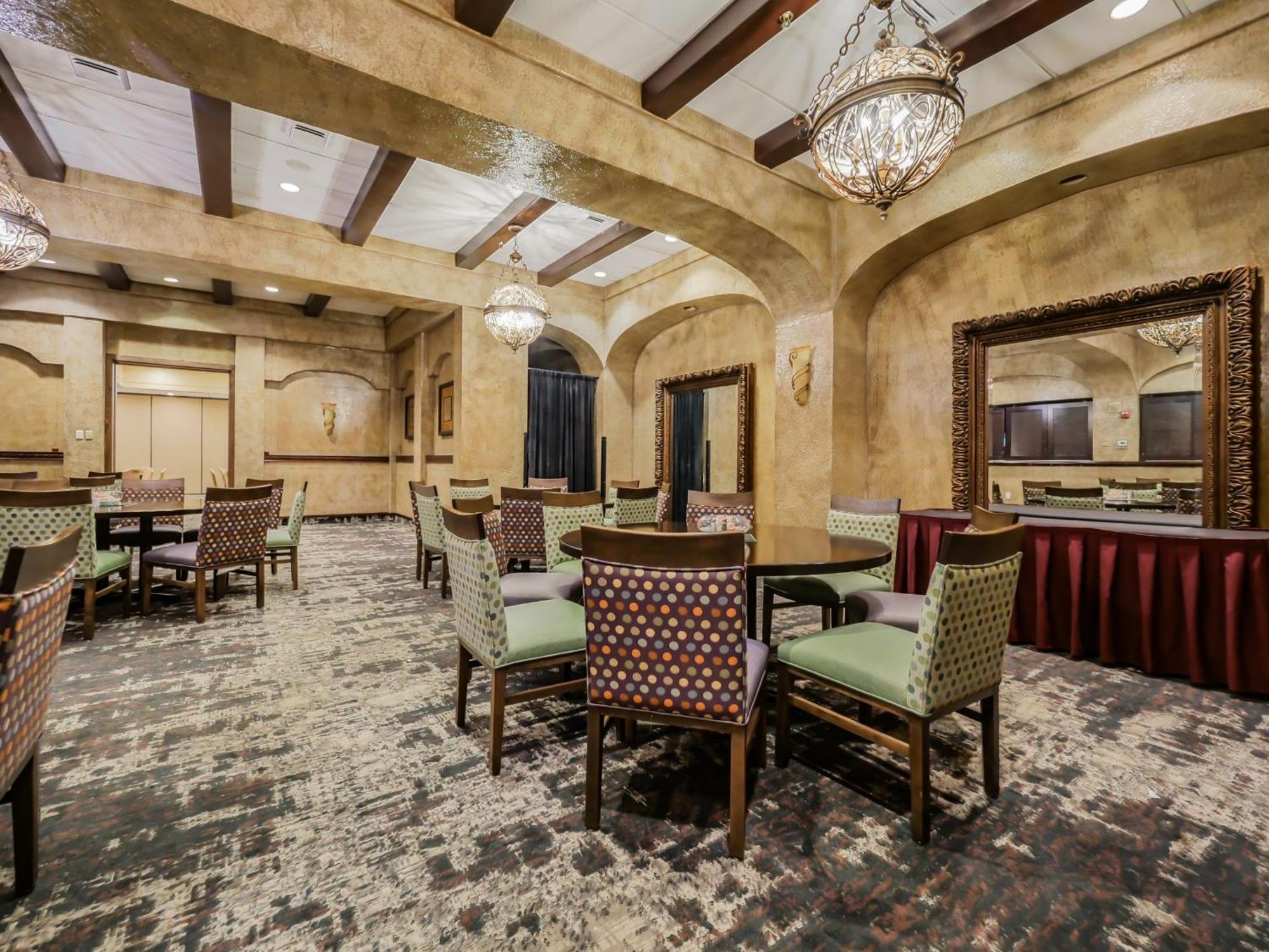 Crowne Plaza Cleveland Airport By Ihg Otel Middleburg Heights Dış mekan fotoğraf
